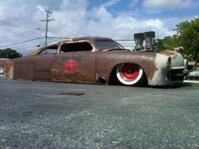 mad-mods-kustoms-ford-49-rat-rod-7-660x495