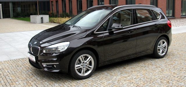 test-bmw-225i-active-tourer-at-nahled