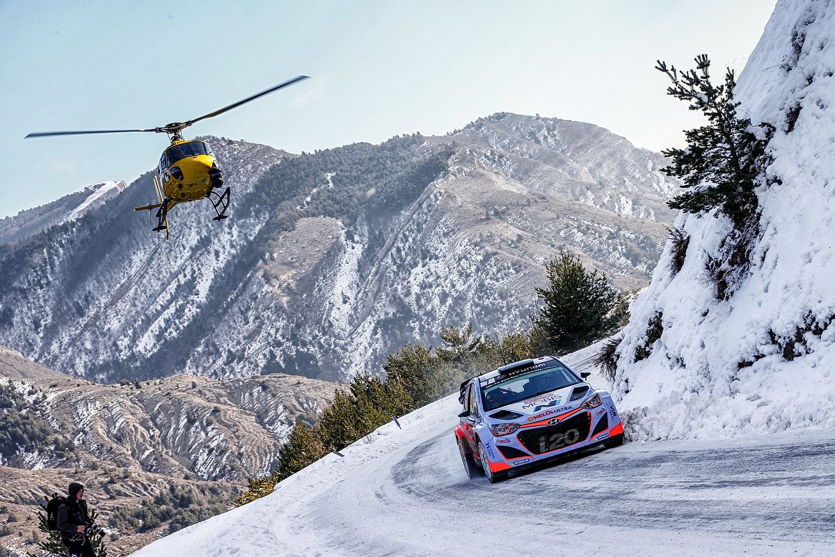 Thierry-Neuville-Rally-Monte-Carlo-2015-Hyundai-i20-WRC