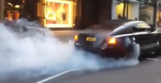burnout-rolls-royce-wraith-video burnout-rolls-royce-wraith-video