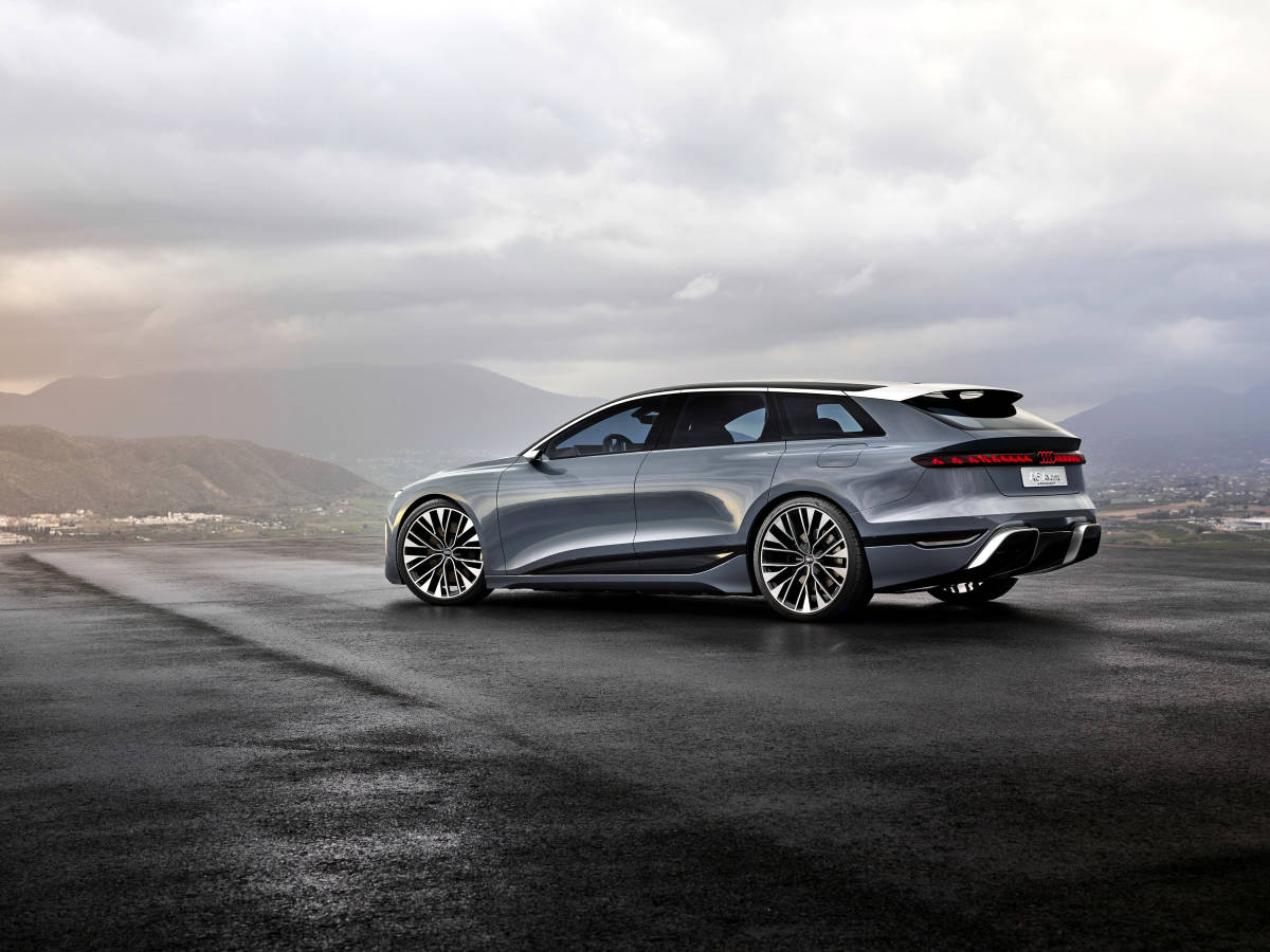 2022-Audi_A6_Avant_e-tron-koncept-elektromobil- (4)