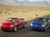 2013-volkswagen-beetle-cabriolet-blue-and-red