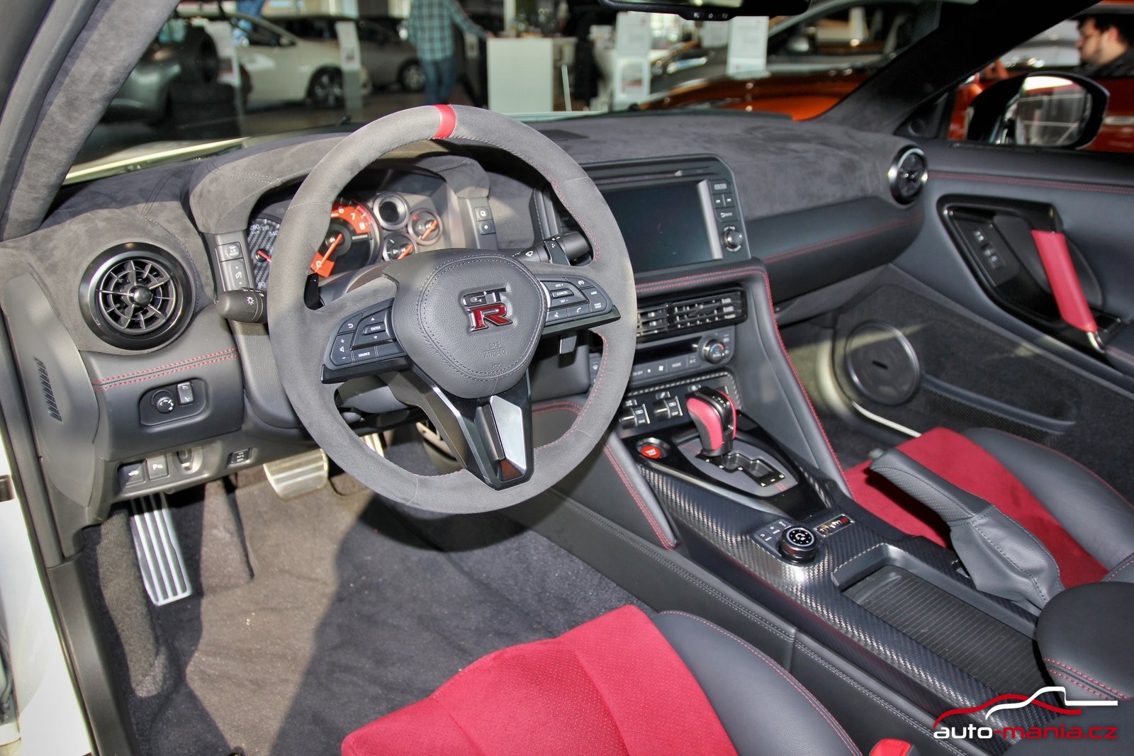 Nissan Gt R Nismo 600konova Bestie Se Predstavila V Cr Prodej Zahajen