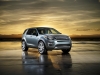 LR_Discovery_Sport_03_(93350)