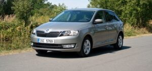 test-skoda-rapid-spaceback-16-tdi-77-kw-nahled