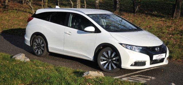 Test-Honda-Civic-Tourer-18-ivtec-nahled