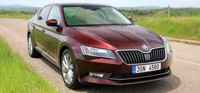 2016-skoda-superb-20-tdi-4x4-dsg-prvni-jizda-nahled