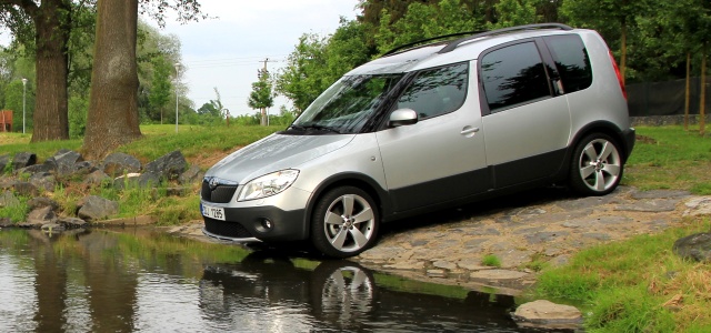 test-skoda-roomster-scout-16-tdi-77-kw-nahled