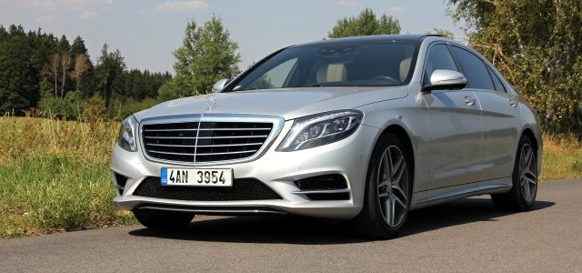 test-mercedes-benz-s500-l-4matic-at-nahled
