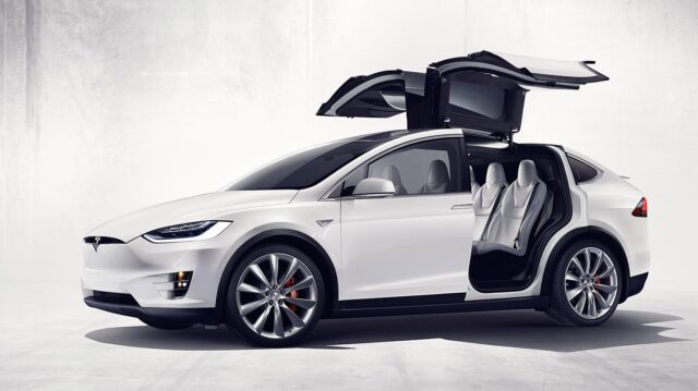 Tesla Model X 1
