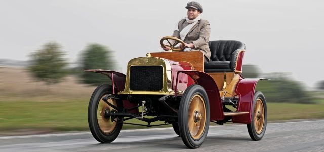 110-let-skoda-vyroba-automobilu-Laurin-a-Klement-Voiturette-A-1905 Škoda VOITURETTE A