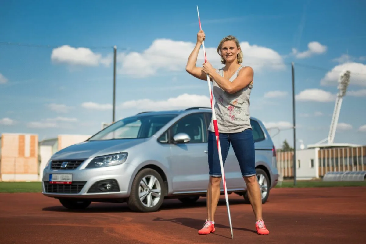 Barbora Špotáková