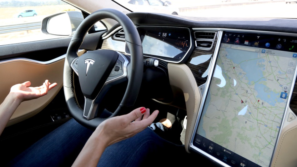 Tesla Model S autopilot