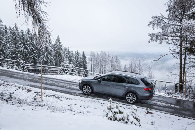 SEAT-Leon-X-Perience-zima SEAT-Leon-X-Perience-zima