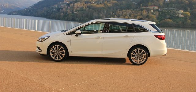 prvni-jizda-opel-astra-st-16-bicdti