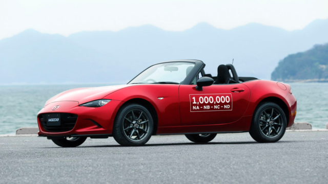 Mazda MX-5 4