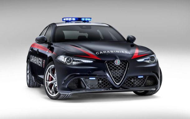 Alfa Romeo Giulia QV Carabinieri 2