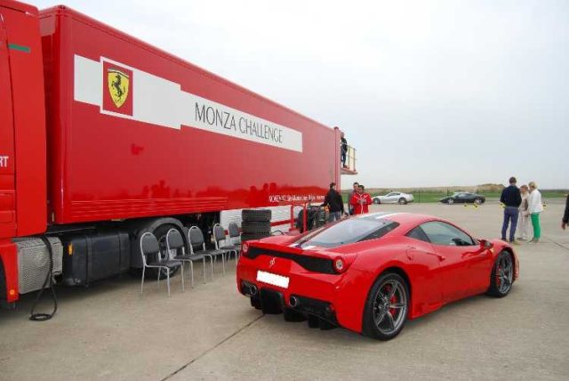 Ferrari přívěs 1
