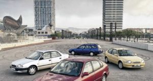 toyota-corolla-slavi-50-let-generace-8