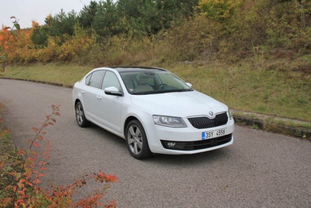 test-skoda-octavia-10-tsi-85-kw-nahled