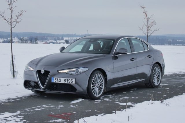 test-alfa-romeo-giulia-22-diesel-180k-at-p1