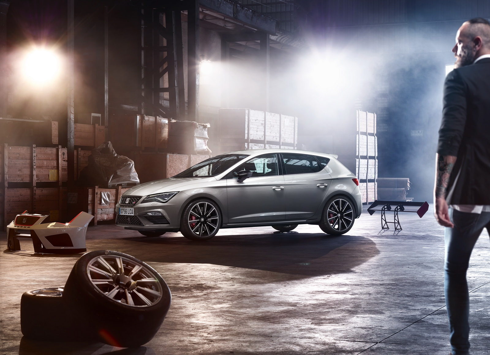 2017-SEAT-Leon-CUPRA-2