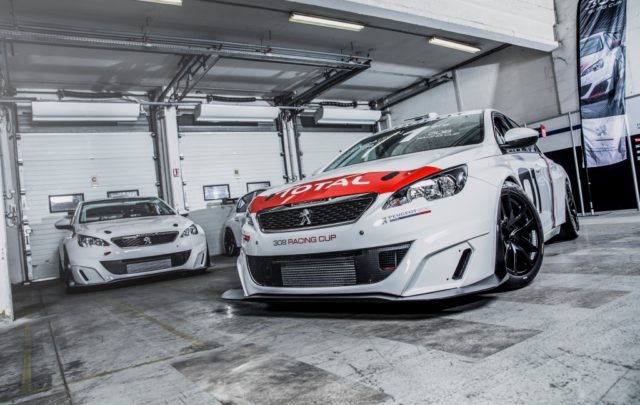 Peugeot-308-Racing-cup- (1)