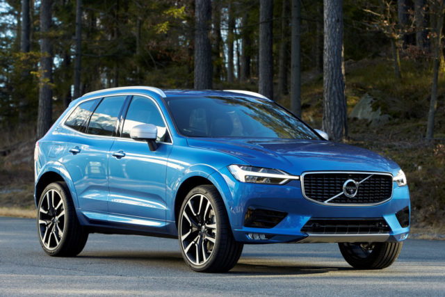 zeneva-2017-Volvo-XC60- (13)
