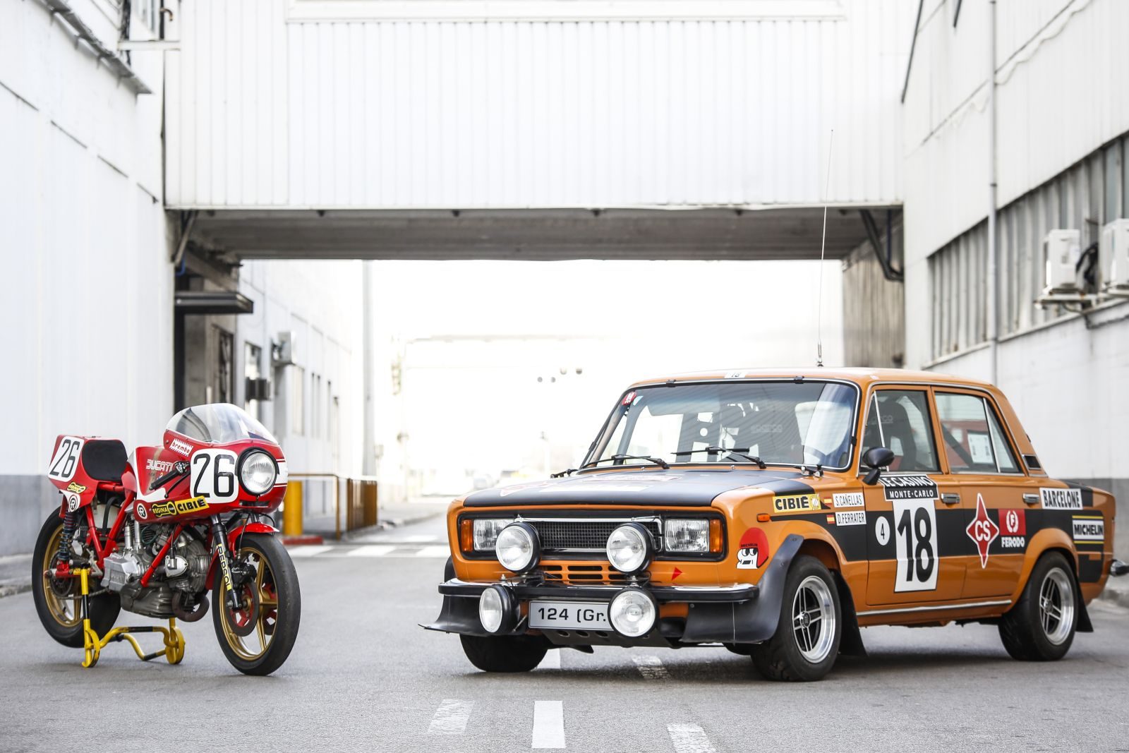 veteran-seat-ducati- (1)