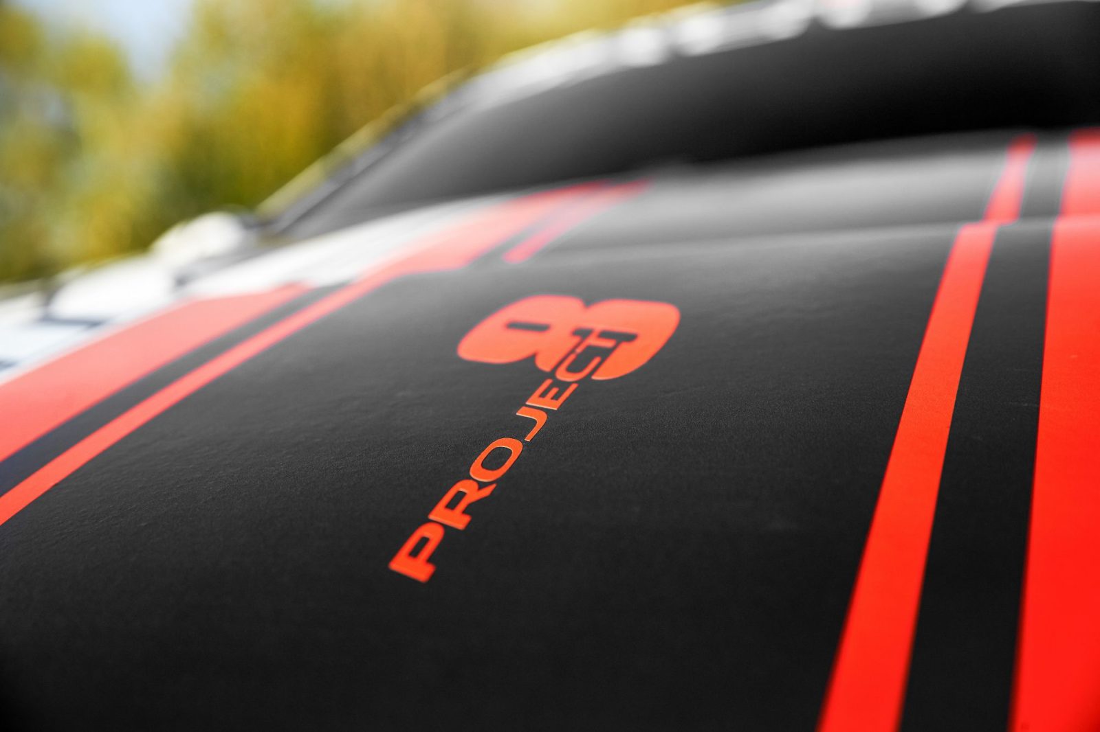 Jaguar-XE-SV-Project8-