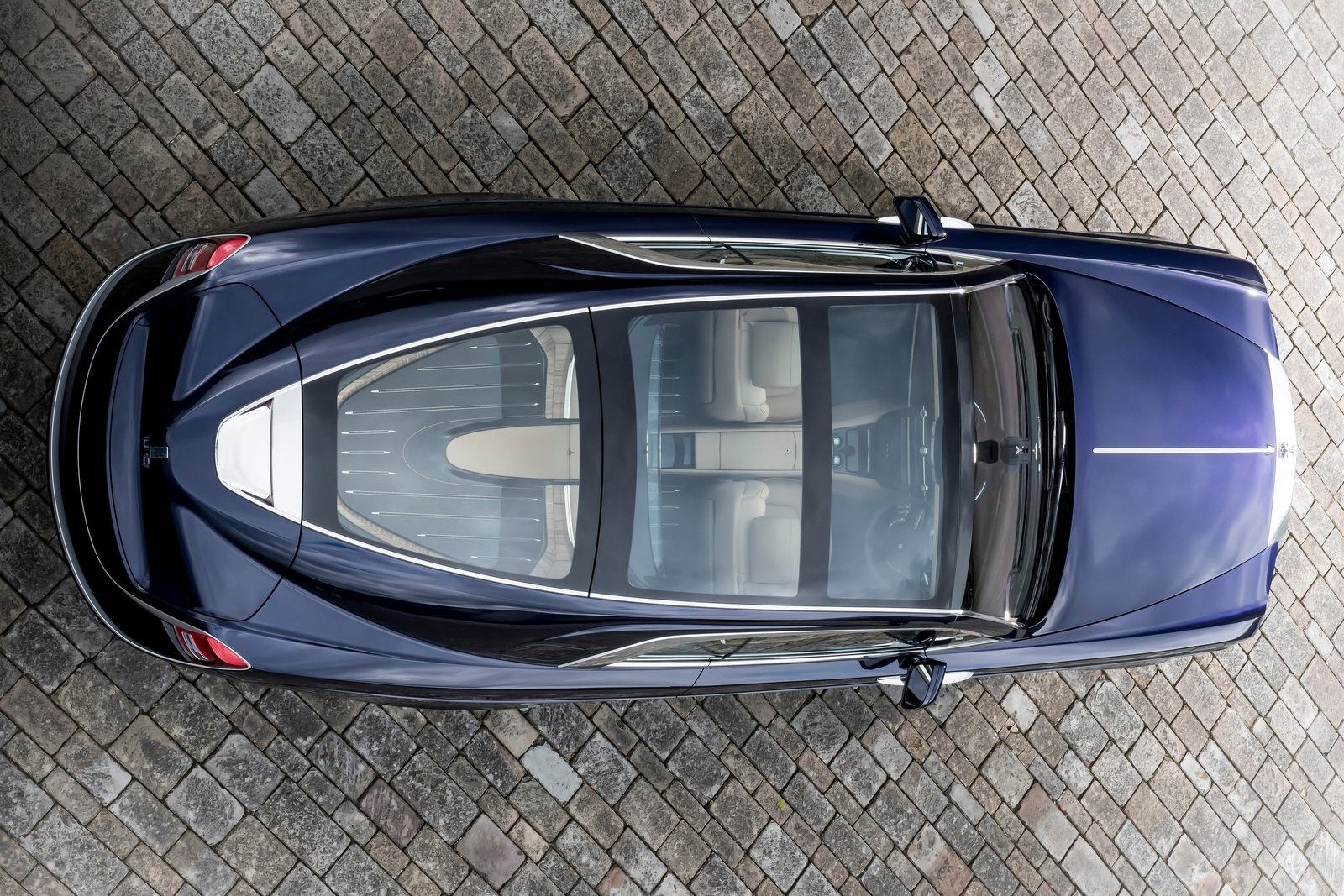 Rolls-Royce-Sweptail-6