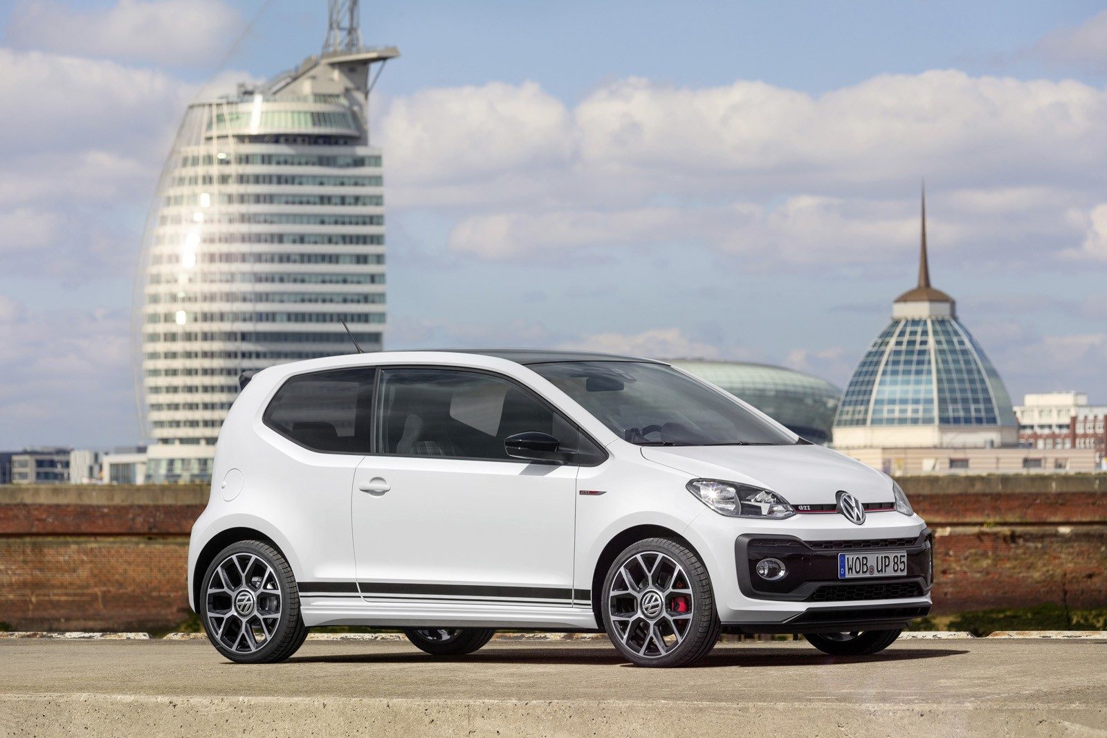 volkswagen-up-gti-2
