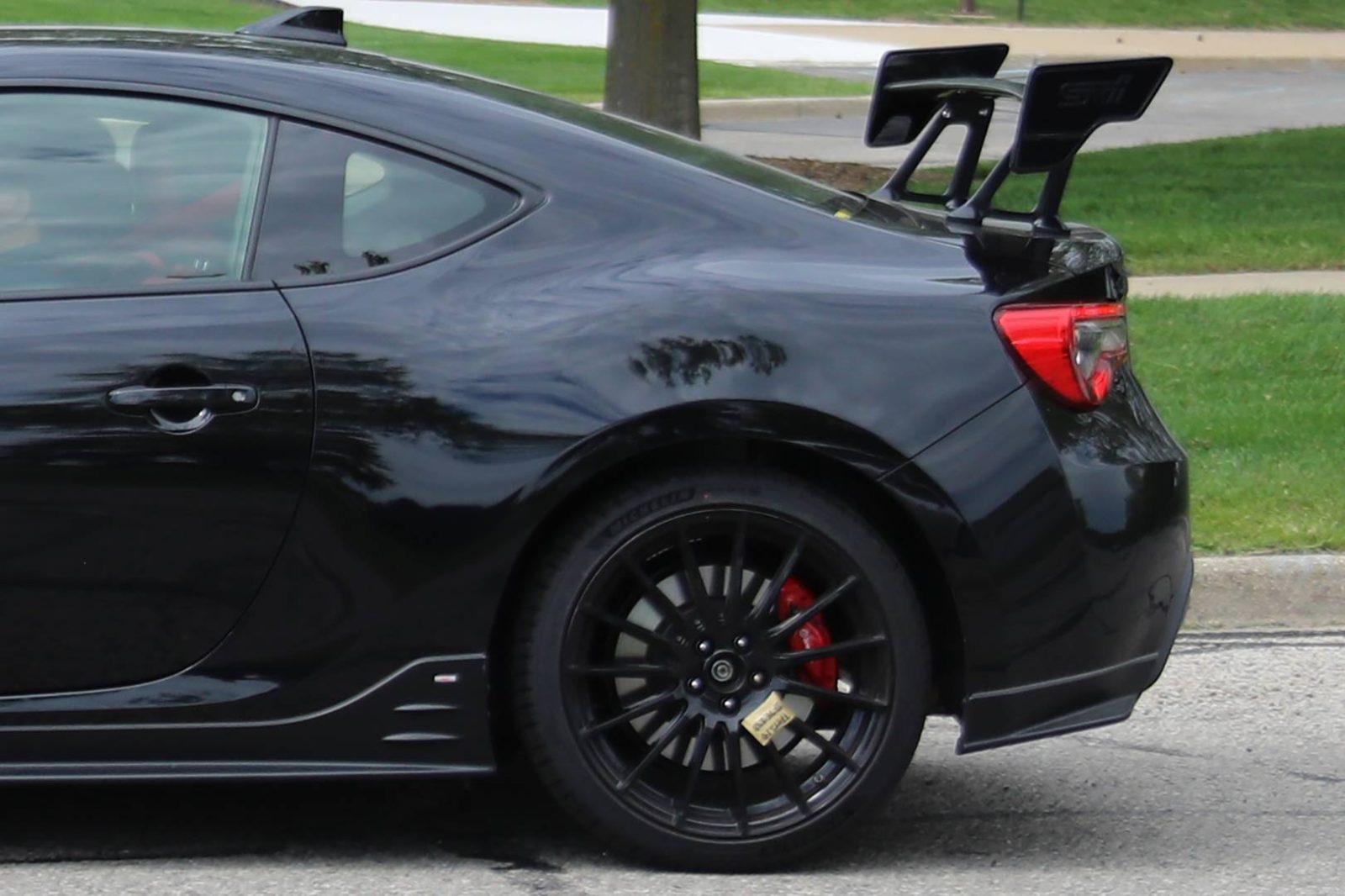 spy-foto-subaru-BRZ-STI- (5)