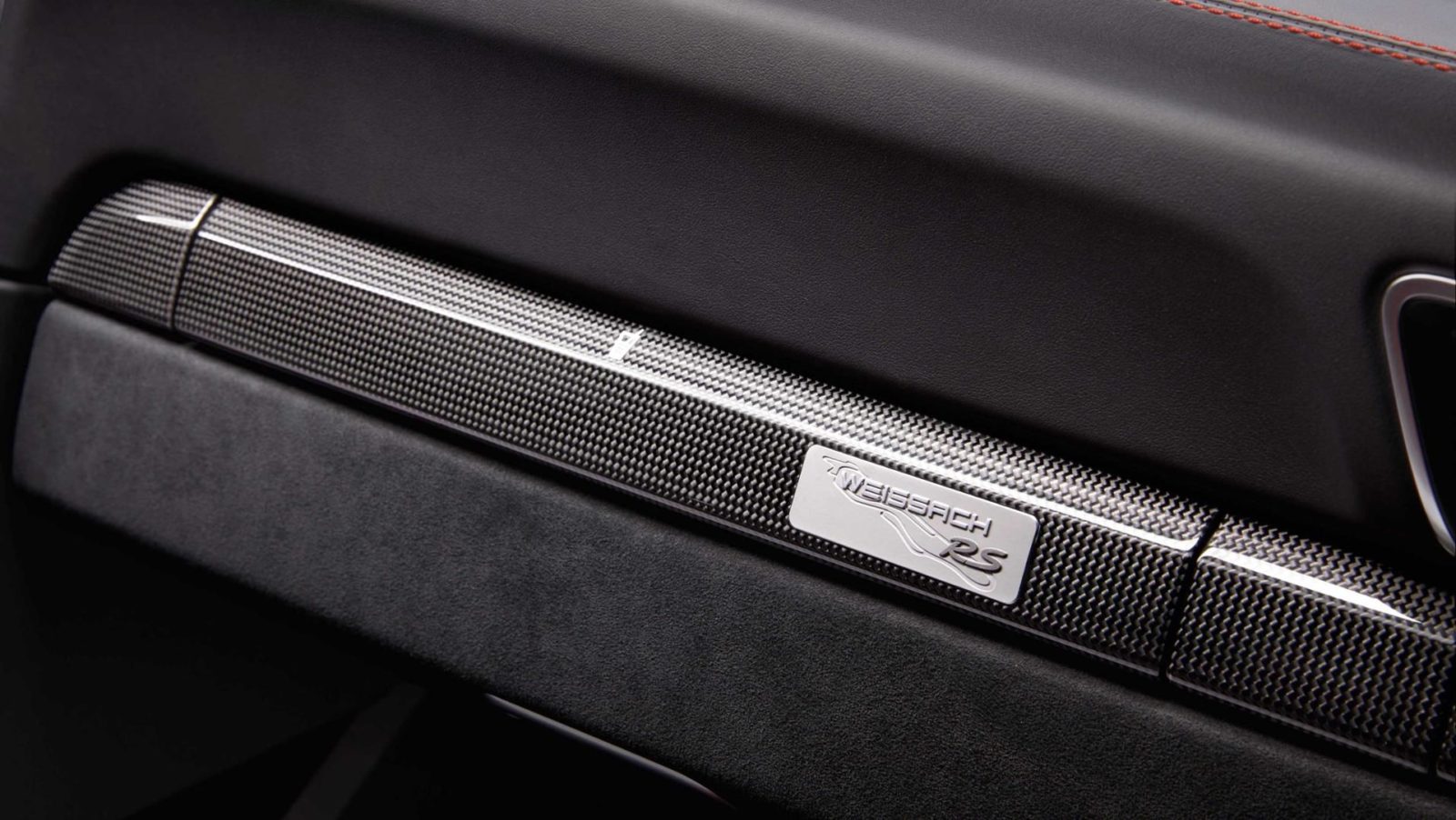 update-2018-porsche-911-gt2-rs-at-goodwood-festival-of-speed-and-leaked-photos_2