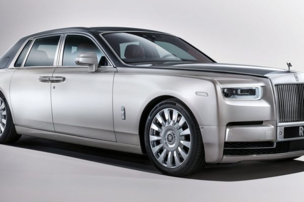 Rolls-Royce-Phantom-2018