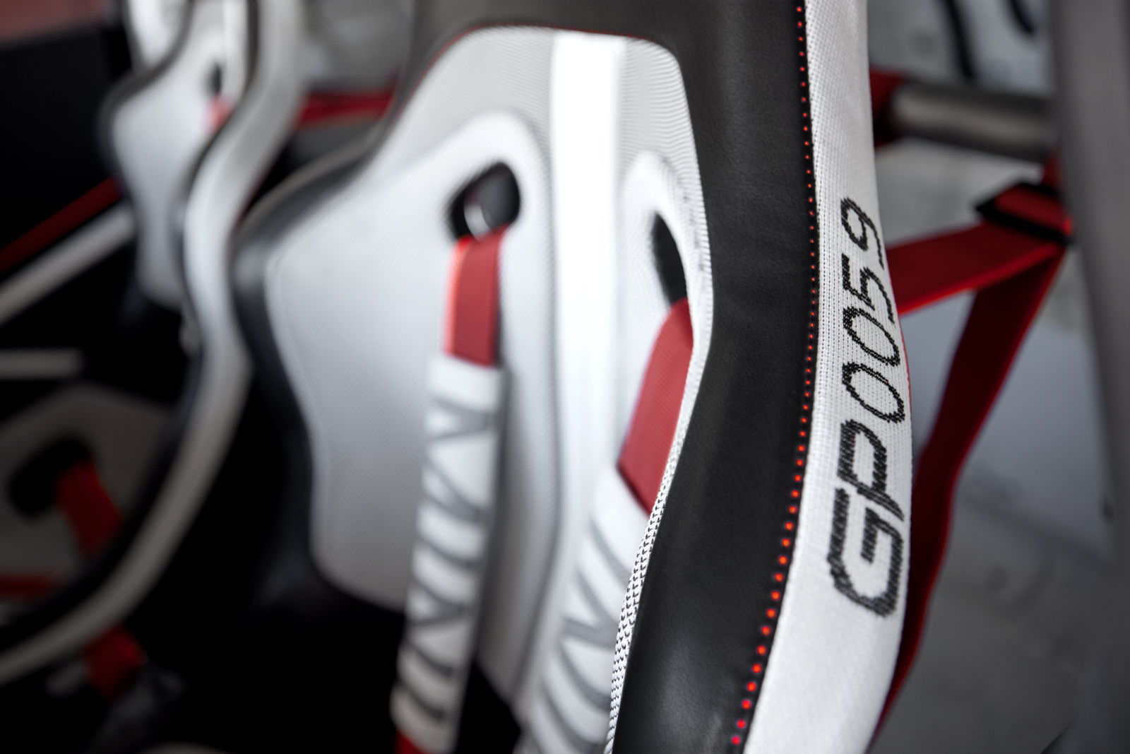 _MINI_John_Cooper_Works_GP_Concept_(16)