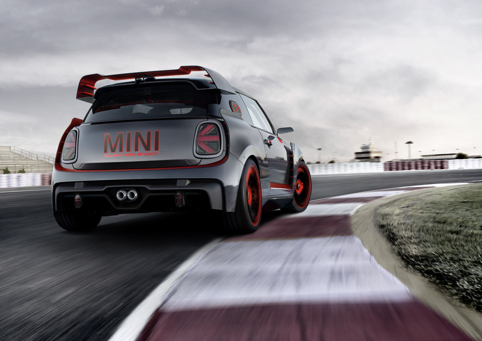 _MINI_John_Cooper_Works_GP_Concept_(3)