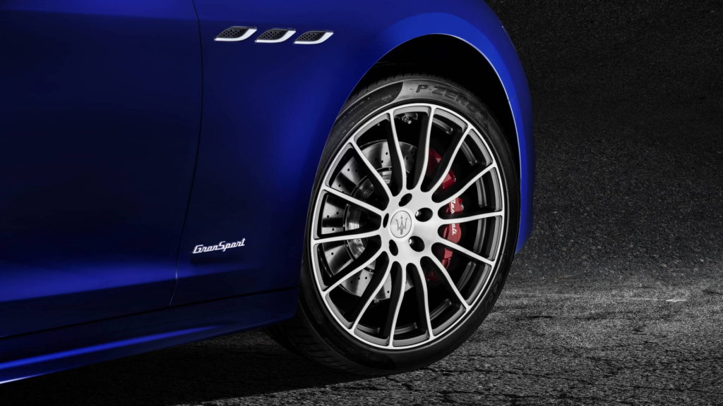 Maserati-Ghibli-GranSport-MY18