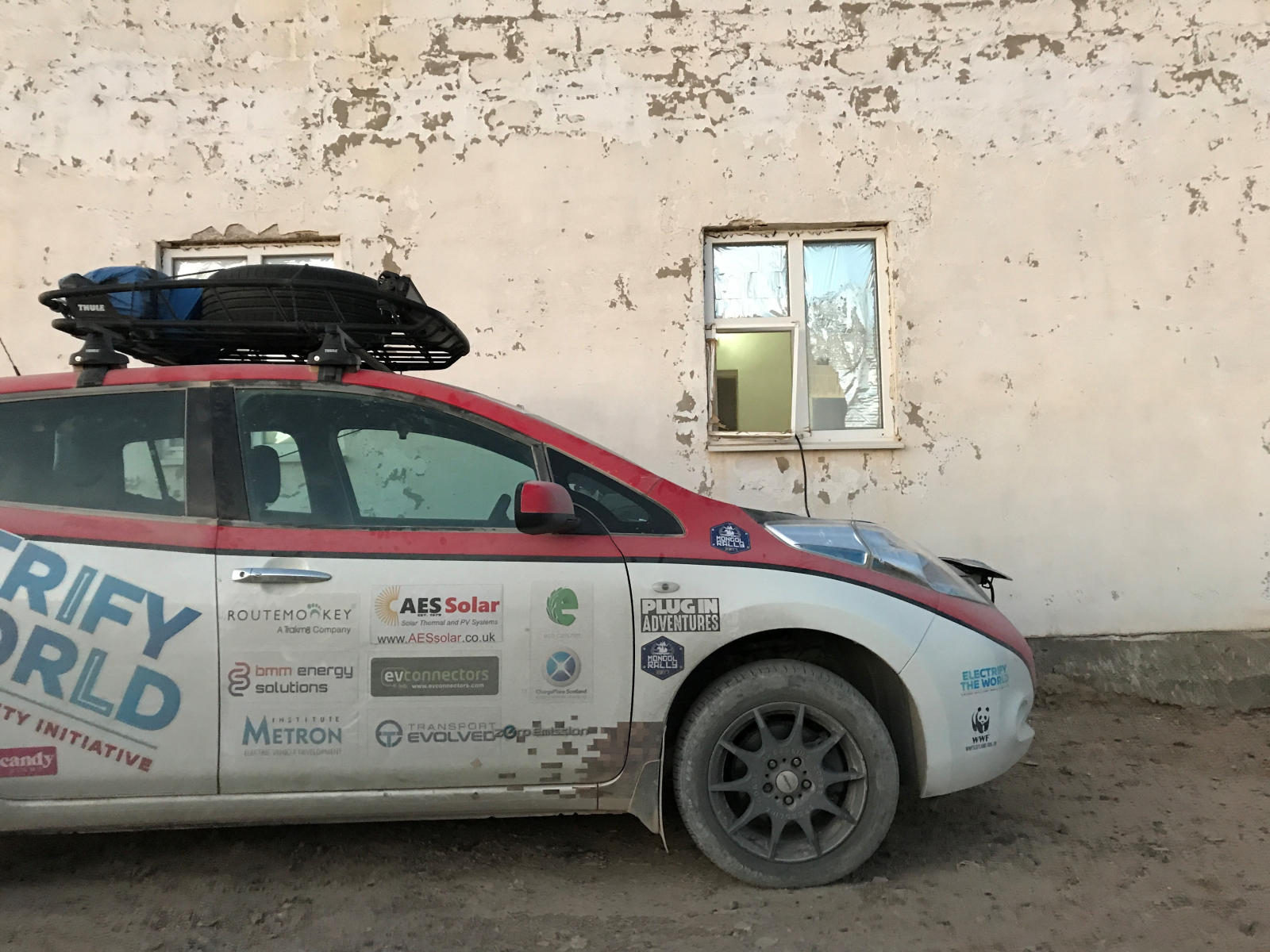 Plug-In-Adventures-elektromobil-Nissan-Leaf-2017-mongol-rally- (4)
