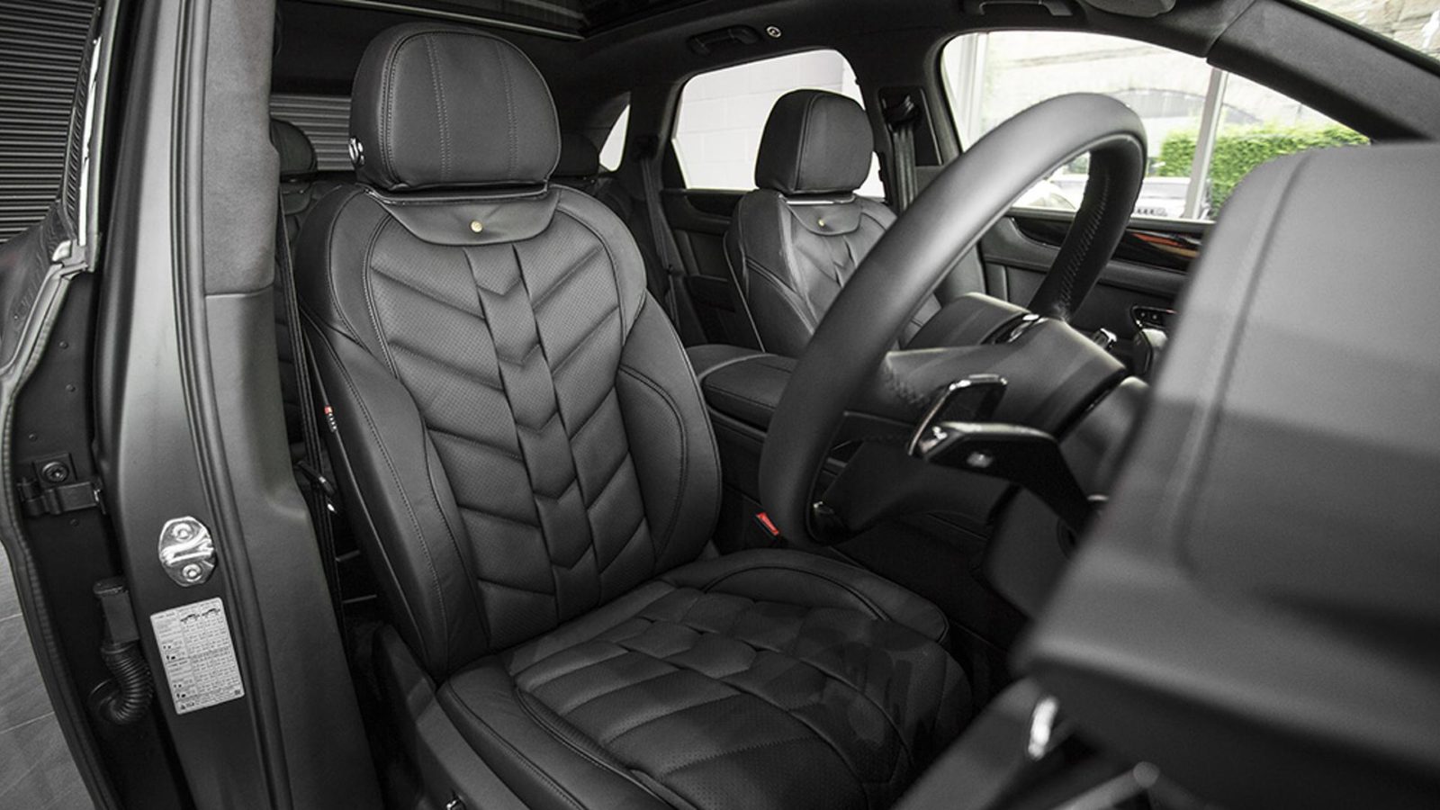 bentley-bentayga-TDI-kahn-design-tuning- (6)