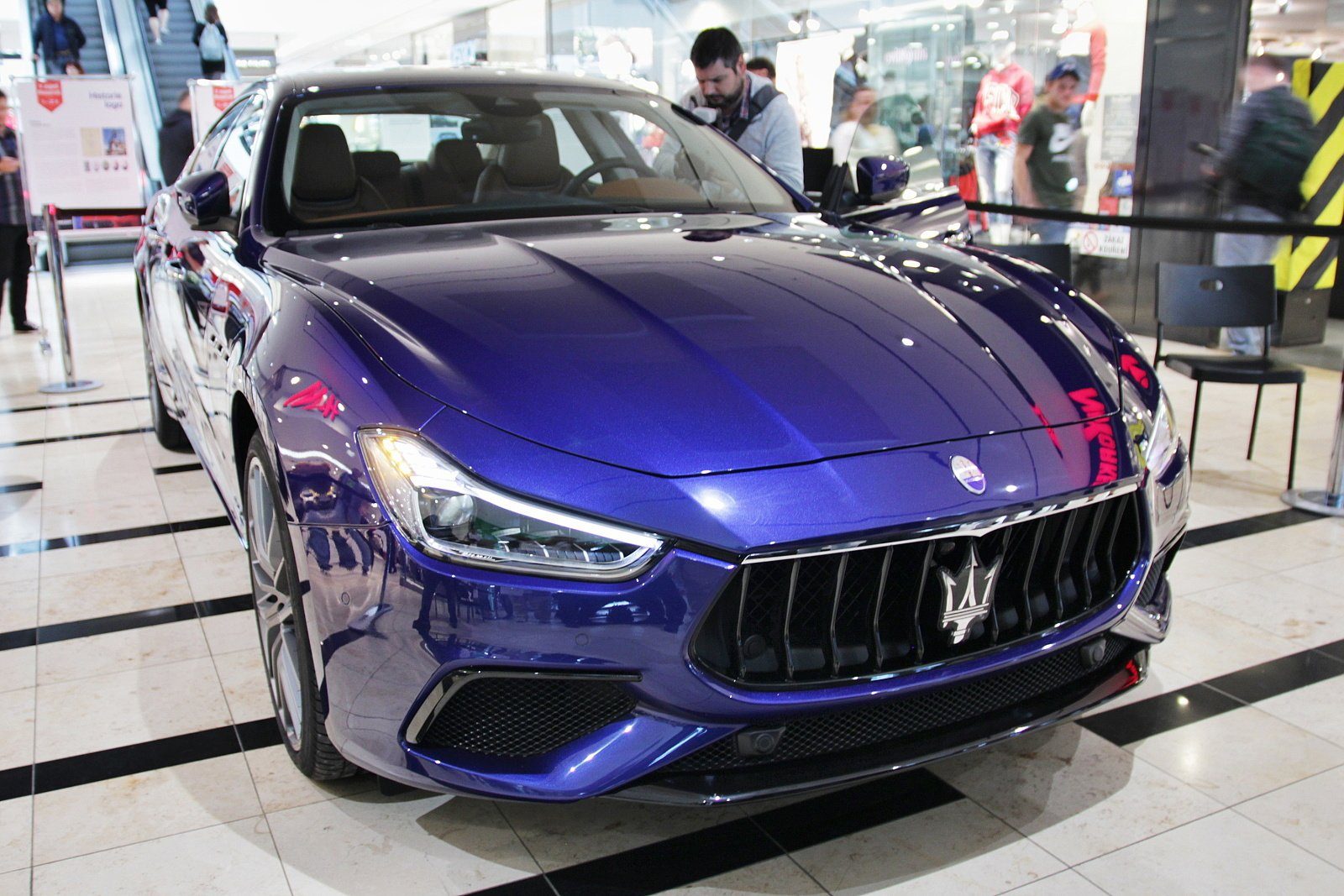 maserati-ghibli-2018-arkady-pankrac- (2)