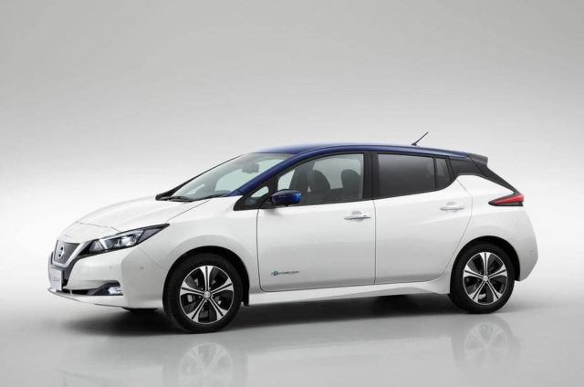 nissan-leaf-2018-_(13) nissan-leaf-2018-_(13)