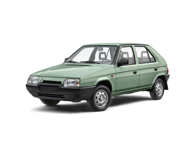 skoda-favorit- (1)