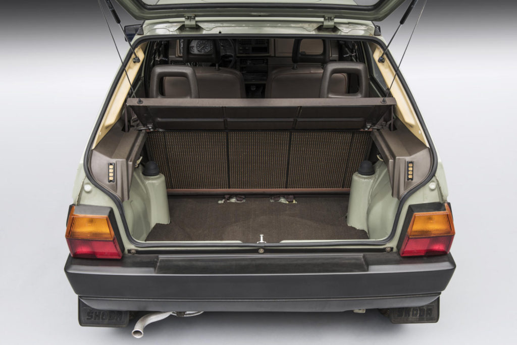 skoda-favorit- (17)