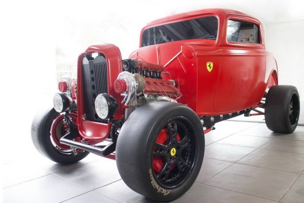 1932-ford-hot-rod-ferrari-motor-prodej