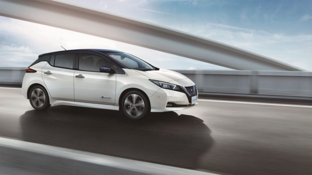 2018-Nissan-leaf