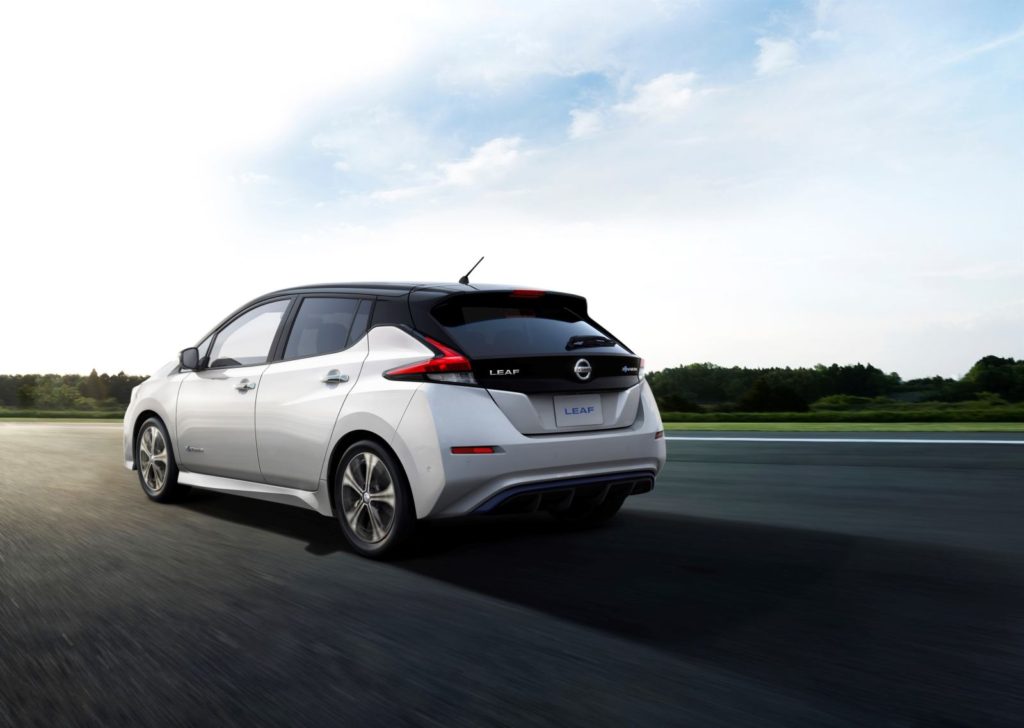 2018-Nissan-leaf
