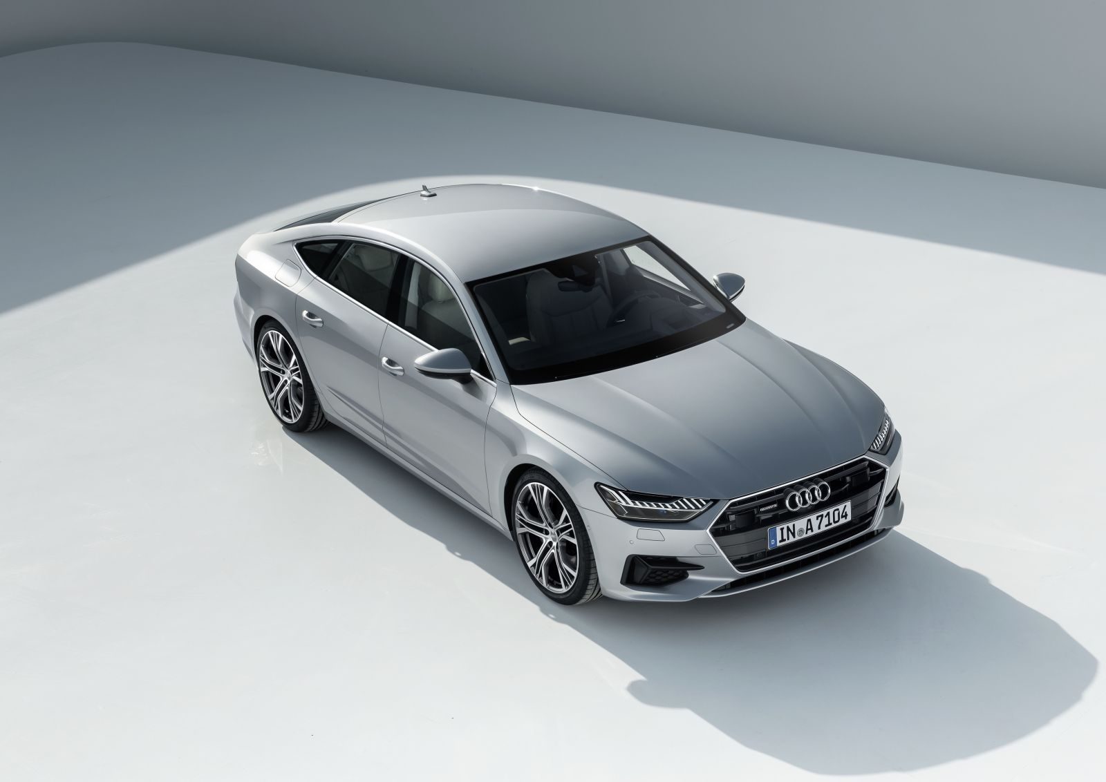 2018-audi-a7-sportback- (1)