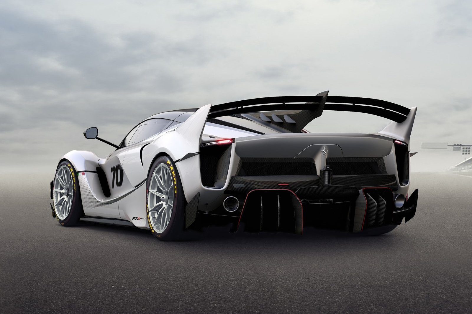 Ferrari-FXX-k-Evo-8