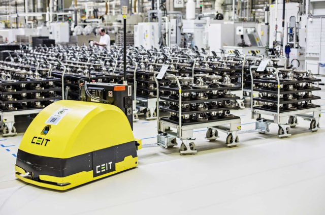 SKODA-AUTO-produces-10-millionth-gearbox-2 škoda vyroba prevodovek